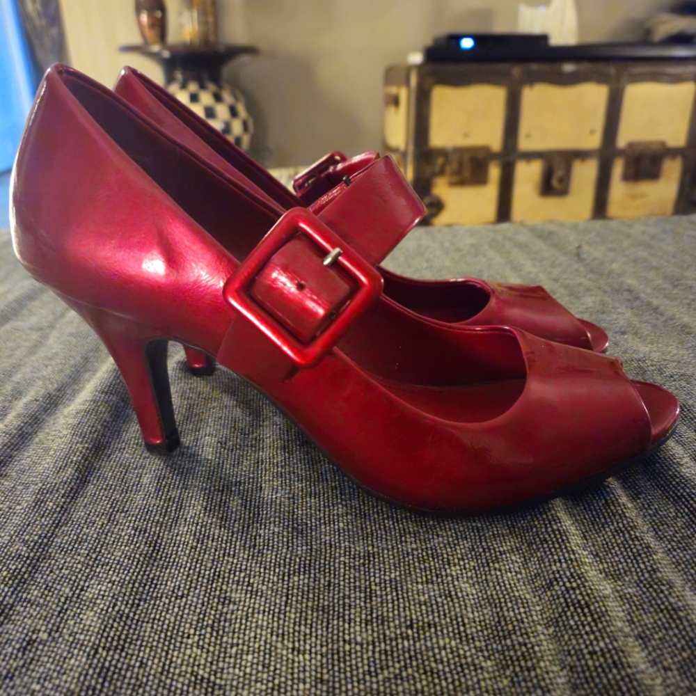 Kenneth Cole Metallic Red Open-toe Mary Jane pump- Size 9